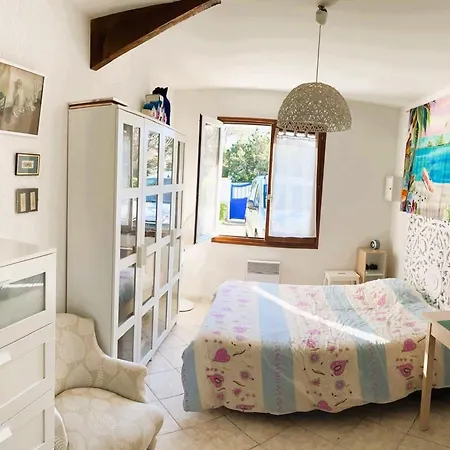Dom wakacyjny Grande Maison A Avec Veranda Et Jardin Pour 10 Personnes - Fr-1-239-1102